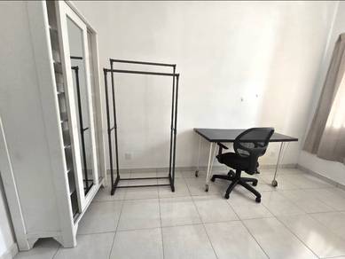 Room in Setia Alam, SGR