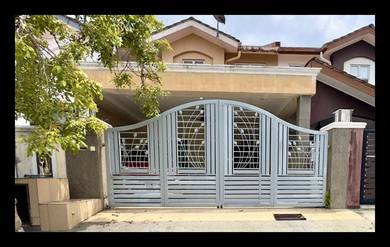 2-storey Terraced House For Sale in Seri Kembangan,SGR