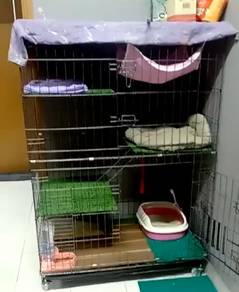 Sangkar Standard 3 Tingkat Beroda
