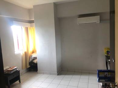 Apartment For Sale in Baiduri Apartment Desa Pandan