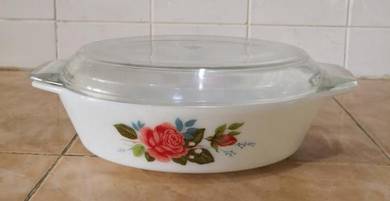 Mangkuk pyrex cottage rose oval bowl