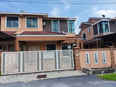 Semi-Detached House For Sale in Durian Tunggal,MLK