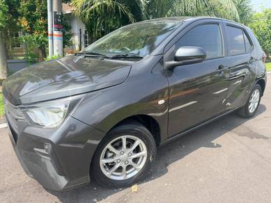 Perodua Axia G in Klang, SGR