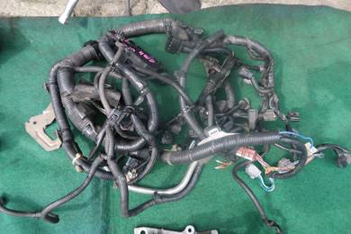 NISSAN X-TRAIL t32 2.0 ENGINE PARTS