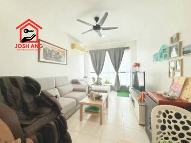 Condominium For Sale in I-Santorini