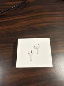 Apple AirPods Pro 3 – Brand New / Sealed