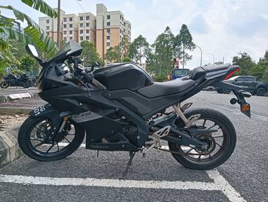 Yamaha R15