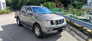 Nissan Navara CALIBRE in Sri Damansara, KUL