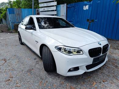 BMW 528i 28i M SPORT in Desa Petaling, KUL