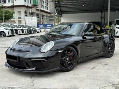 Porsche 911 Carrera 4S CARRERA 4S in Jalan Kuching, KUL