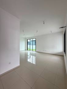 Semi-Detached House For Sale in Ulu Tiram,JHR
