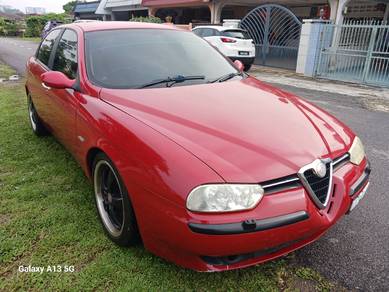 Alfa Romeo 156 in City Centre, KUL