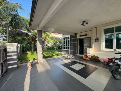 Bungalow House For Sale in Krubong,MLK