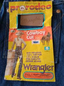 Vintage Wrangler 13MWZG denim jeans levis lee nike