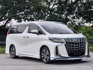 Toyota Alphard 2.5 SC in Bukit Jalil, KUL