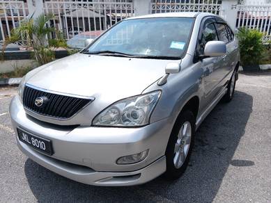 Toyota Harrier 240G in Bukit Jalil, KUL