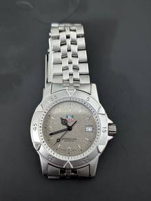TAG Heuer Professional 200M Quartz