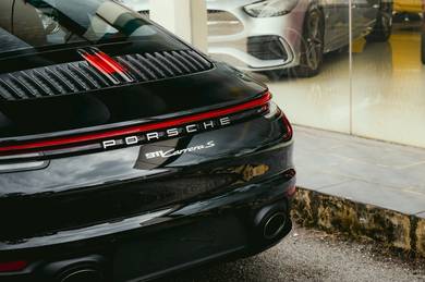 Porsche 911 Carrera 4S CARRERA 4S in Subang Jaya, SGR