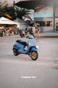 Vespa GTS 300