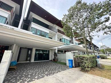 3-storey Terraced House For Sale in Setia Alam,SGR