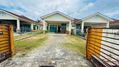 Semi-Detached House For Sale in Parit Buntar,PRK