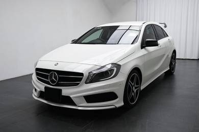Mercedes Benz A180 180 in Cheras, KUL