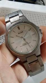 Vintage Alba gent titanium watch