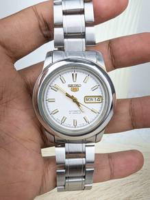 Seiko 5 Automatic White Dial