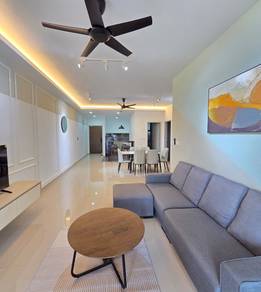 Apartment For Rent in Admiral Residences