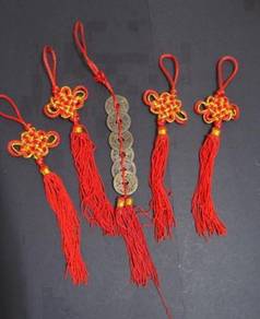 Chinese Knots and Feng Shui Items x 5 (New)