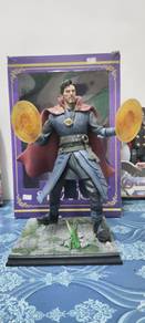 Dr strange figurine
