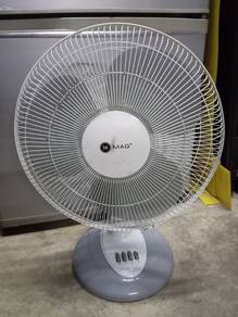 Kipas meja MAG 16"
