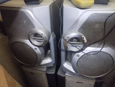 Speaker sharp