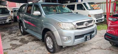 Toyota Hilux G in Old Klang Road, KUL