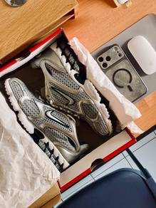 nike air zoom spiridon cage 2 metallic silver