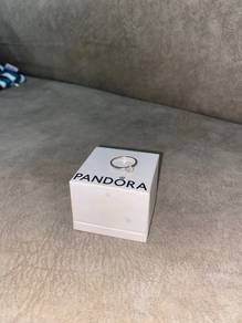 Pandora Ring Celestial Sparkling Star Solitaire