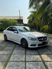 Mercedes Benz E250 250 CGI AMG SPEC in Muar, JHR