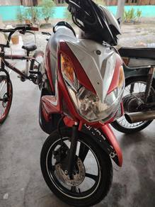 Yamaha EGO LC
