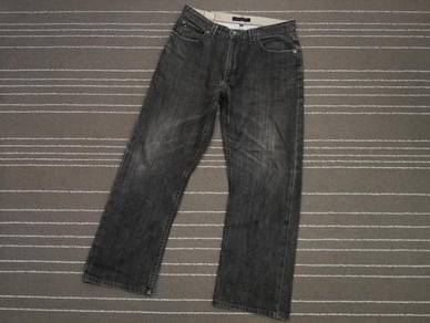Tommy Hilfiger premium denim W32