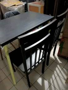 meja Ikea siap kerusi 