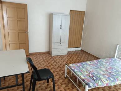Room in Kulai, JHR