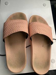 Sandal Adidas