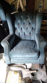 sofa Wing chair ada dua