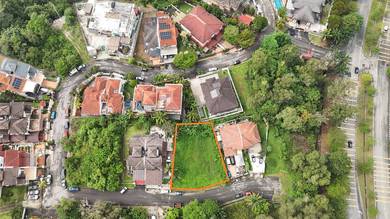 Residential Land in Seri Kembangan, SGR