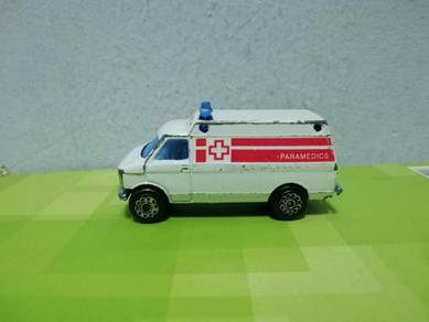 Vintage Motormax Chevrolet Van Ambulance