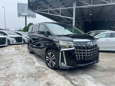Toyota Alphard SC in Damansara Kim, SGR