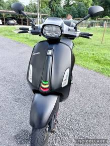 Vespa Sprint 150