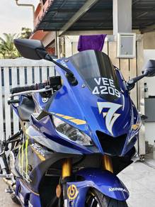 Yamaha R25