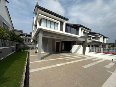 Semi-Detached House For Sale in Sungai Buloh,SGR