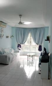Condominium For Rent in Puncak Banyan